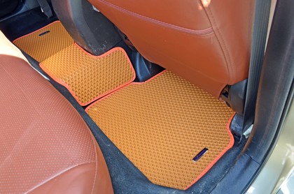 Коврики на Subaru Forester III 2007 - 2013 в Новокузнецке