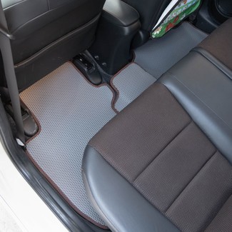 Ворсовые коврики на Honda Fit Shuttle 2011 - 2015 в Новокузнецке