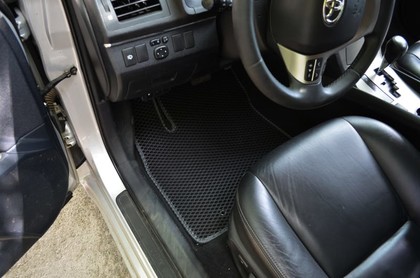 Коврики на Toyota Avensis III 2009 - 2018 в Новокузнецке