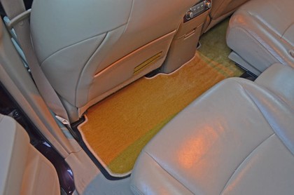 Коврики на Toyota Highlander II 2007 - 2013 в Новокузнецке