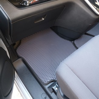 Коврики на Nissan Serena (C27) 2016 - 2022 в Новокузнецке