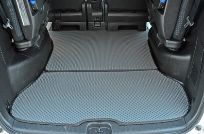 Ворсовые коврики на Nissan Serena (C26) 2010 - 2016 в Новокузнецке
