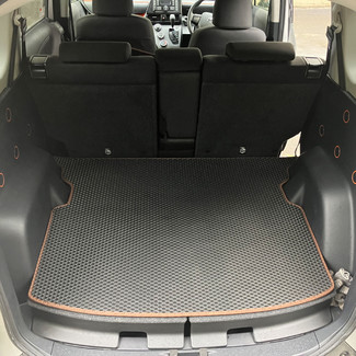EVA коврики на Toyota Sienta II 2015 - 2022 в Новокузнецке