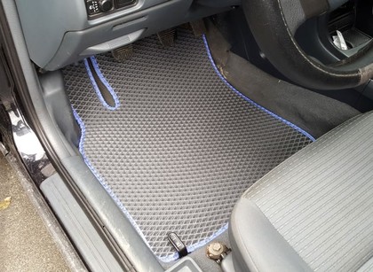 Ворсовые коврики на Nissan Almera Classic (B10) 2006 - 2013 в Новокузнецке