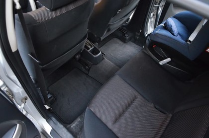 Ворсовые коврики на Toyota Ist I 2002 - 2007 в Новокузнецке