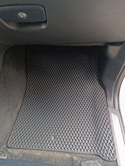 Коврики на Jeep Grand Cherokee (WK2) 2010&nbsp;-&nbsp;2022 в Новокузнецке