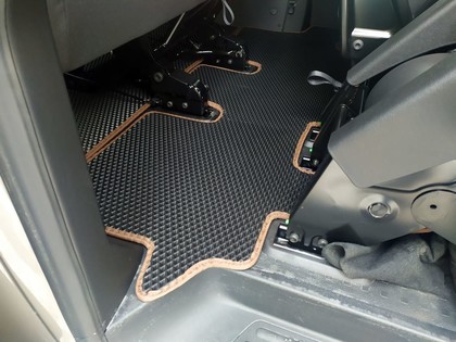 EVA коврики на Volkswagen Caravelle (T6.1) 2019 - 2024 в Новокузнецке
