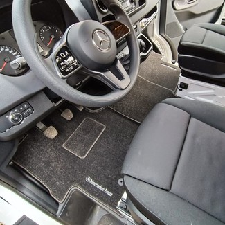 Коврики на Mercedes Sprinter (W907/W910) 2018 - 2025 в Новокузнецке