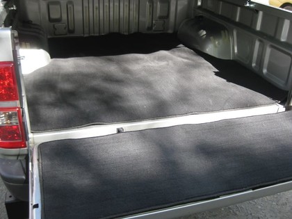 Коврики на Toyota Hilux VII 2008 - 2015 в Новокузнецке