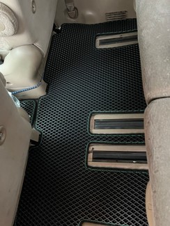 Коврики на Honda StepWGN II 2001 - 2005 в Новокузнецке