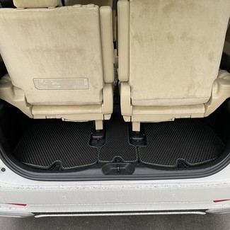 Ворсовые коврики на Toyota Vellfire (H30) 2015 - 2023 в Новокузнецке