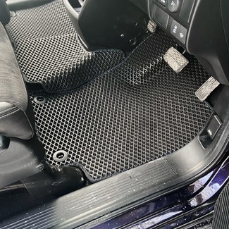 Коврики на Honda Freed Spike 2010 - 2016 в Новокузнецке