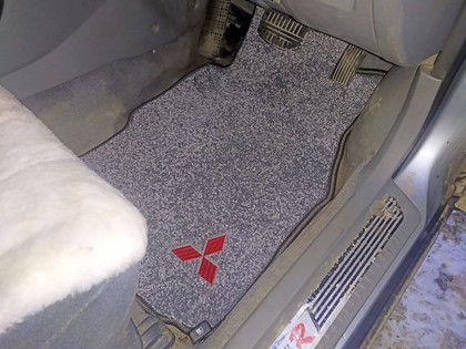 Ворсовые коврики на Mitsubishi Galant VIII 1996 - 2005 в Новокузнецке