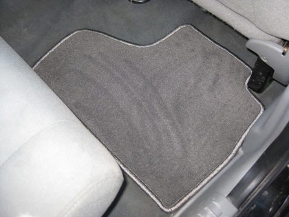 Коврики на Jeep Cherokee (KJ) 2001 - 2007 в Новокузнецке