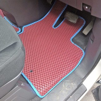 Коврики на Mitsubishi Delica D:5 2007 - 2025 в Новокузнецке
