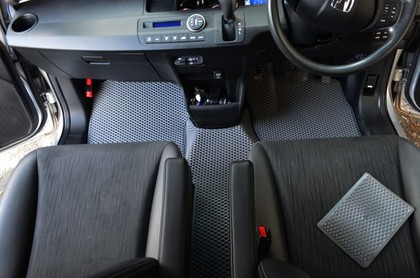 Коврики на Honda Freed Spike 2010 - 2016 в Новокузнецке