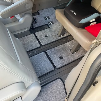 Ворсовые коврики на KIA Carnival III 2014 - 2021 в Новокузнецке