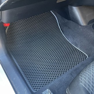 EVA коврики на Toyota Prius (50) 2015 - 2023 в Новокузнецке
