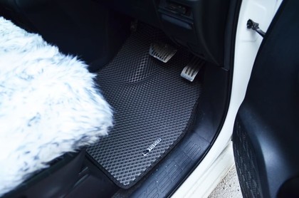 EVA коврики на Toyota Esquire (R80) 2014 - 2021 в Новокузнецке