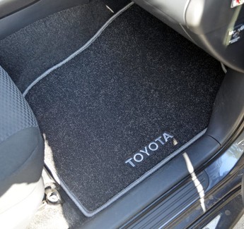 Коврики на Toyota Rav4 III 2006 - 2013 в Новокузнецке