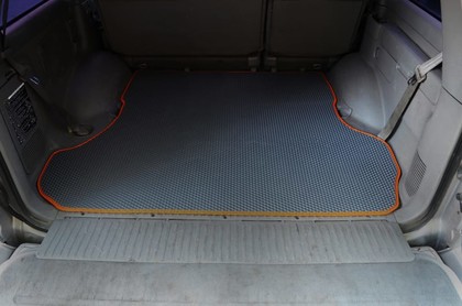 Ворсовые коврики на Lexus LX 470 1997 - 2007 в Новокузнецке