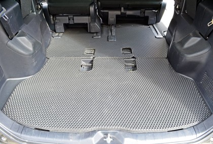 Ворсовые коврики на Toyota Noah (R80) 2014 - 2021 в Новокузнецке