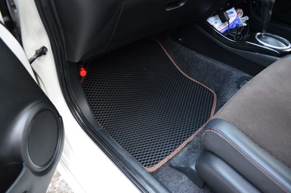 Ворсовые коврики на Honda Fit Shuttle 2011 - 2015 в Новокузнецке