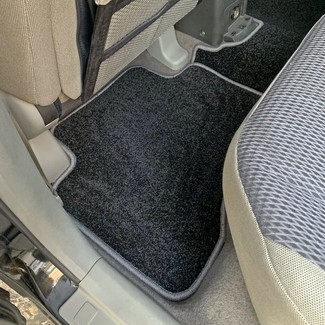 Коврики на Nissan X-Trail I 2001 - 2007 в Новокузнецке