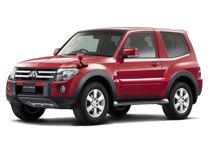 Ворсовые коврики на Mitsubishi Pajero IV 2006 - 2021 в Новокузнецке