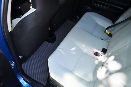 Коврики на Toyota Prius C 2011 - 2021 в Новокузнецке