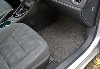 Коврики на Toyota Corolla (E18) 2012 - 2019 в Новокузнецке