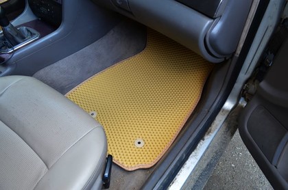 Коврики на Audi S4 (B5) 1994 - 2001 в Новокузнецке