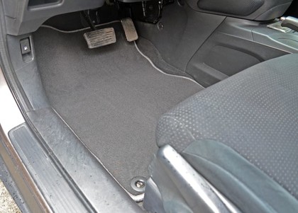 Коврики на Honda CR-V IV 2012 - 2018 в Новокузнецке