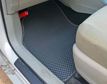 EVA коврики на Toyota Prius Alpha 2011 - 2021 в Новокузнецке