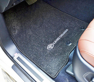 Ворсовые коврики на Toyota Land Cruiser 200 2007 - 2021 в Новокузнецке
