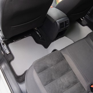 Ворсовые коврики на Seat Leon II 2005 - 2013 в Новокузнецке