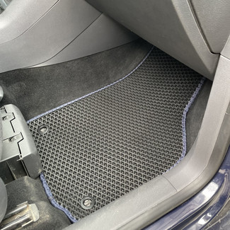 Коврики на Volkswagen Golf Plus 2004 - 2014 в Новокузнецке