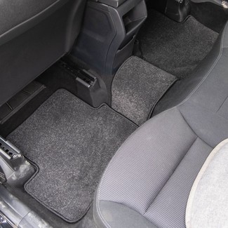 Коврики на Mercedes GLA (X156) 2014 - 2020 в Новокузнецке