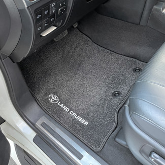 Ворсовые коврики на Toyota Land Cruiser 200 2007 - 2021 в Новокузнецке