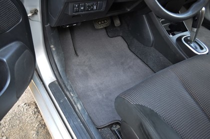 Коврики на Nissan Tiida (C11) 2004 - 2014 в Новокузнецке