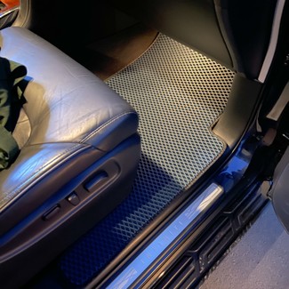 Коврики на Infiniti QX80 2013 - 2025 в Новокузнецке
