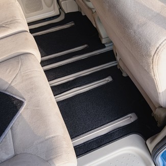 Коврики на Nissan Serena (C25) 2005 - 2010 в Новокузнецке