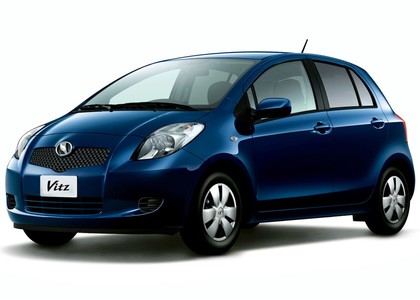 Коврики на Toyota Vitz II 2005 - 2010 в Новокузнецке