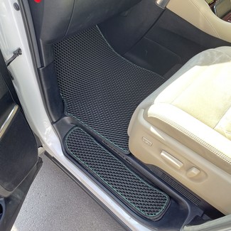 Ворсовые коврики на Toyota Vellfire (H30) 2015 - 2023 в Новокузнецке