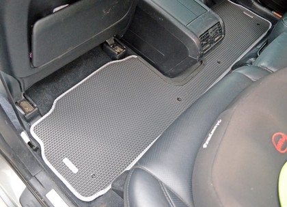Коврики на Toyota Harrier II 2003 - 2013 в Новокузнецке