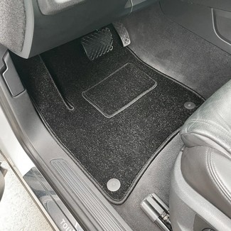 Коврики на Volkswagen Touareg II 2010 - 2018 в Новокузнецке