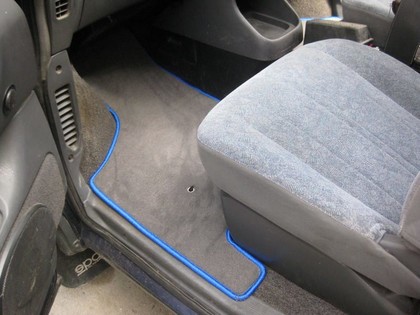 Коврики на Toyota Estima Emina (Lucida) 1990 - 2000 в Новокузнецке