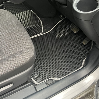 EVA коврики на Toyota Sienta II 2015 - 2022 в Новокузнецке
