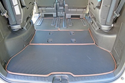 Ворсовые коврики на Nissan Serena (C26) 2010 - 2016 в Новокузнецке