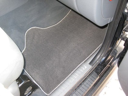 Коврики на Jeep Cherokee (KJ) 2001 - 2007 в Новокузнецке